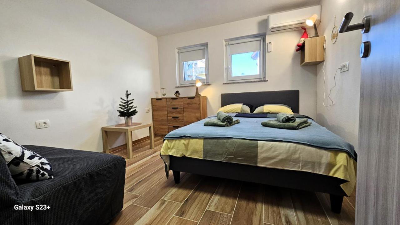 Apartmaji Stars Mavcice Exteriér fotografie